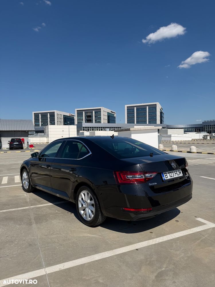 Skoda Superb 1.6 TDI DSG Active - 5
