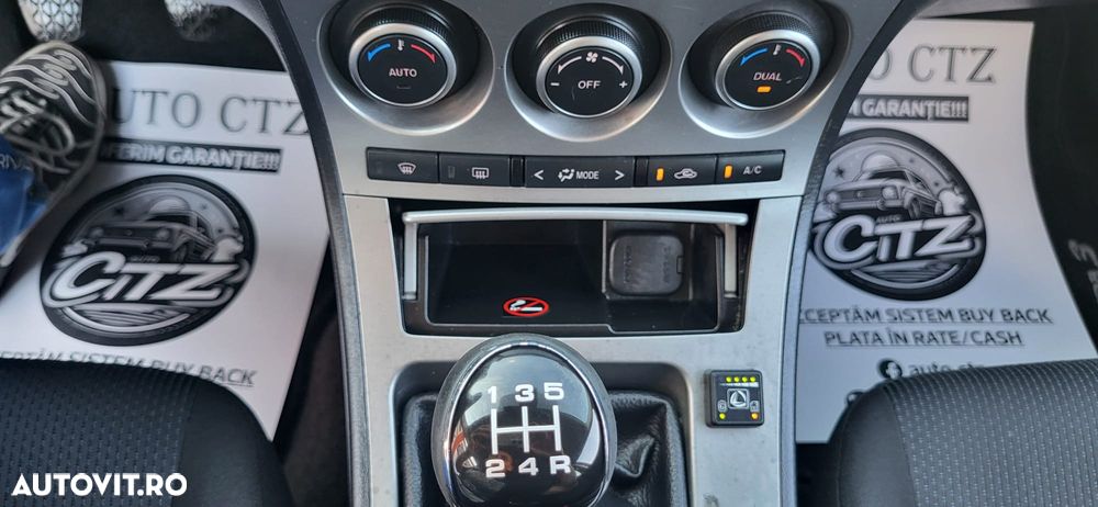 Mazda 3 1.6i CE - 21