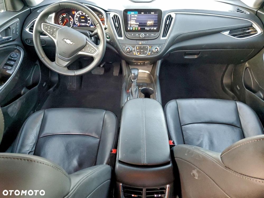 Chevrolet Malibu - 9