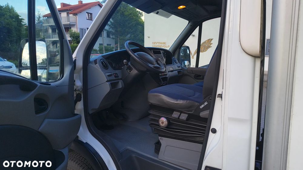 Iveco DAILY 35C15 - 10