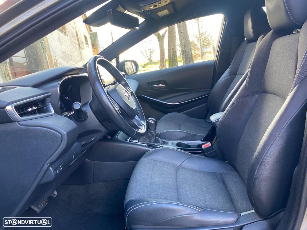 Toyota Corolla Touring Sports 1.8 Hybrid Comfort+P.Sport - 6