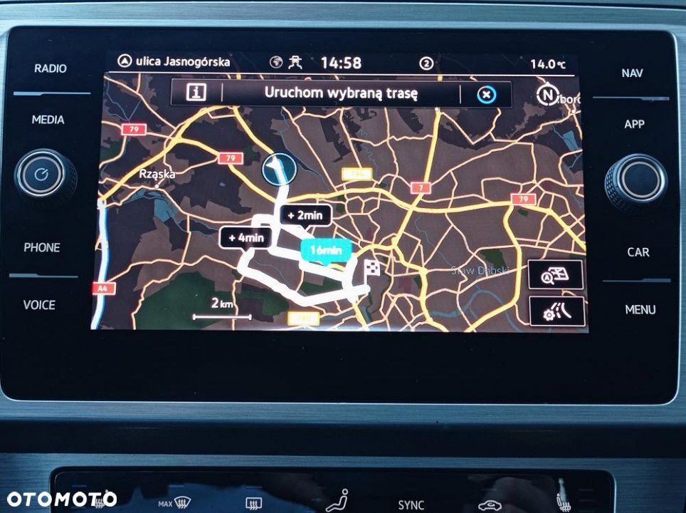 Volkswagen Passat - 35