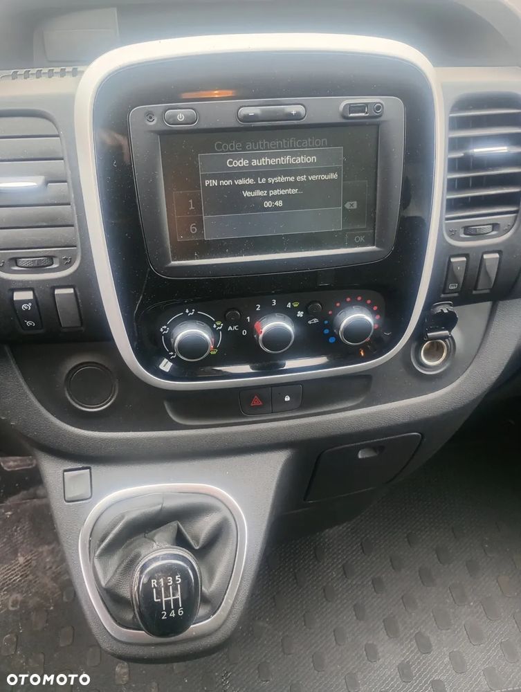 Renault trafic - 9
