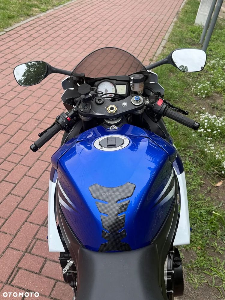 Suzuki GSX-R - 7