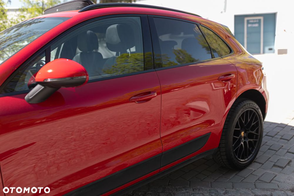 Porsche Macan Standard - 4