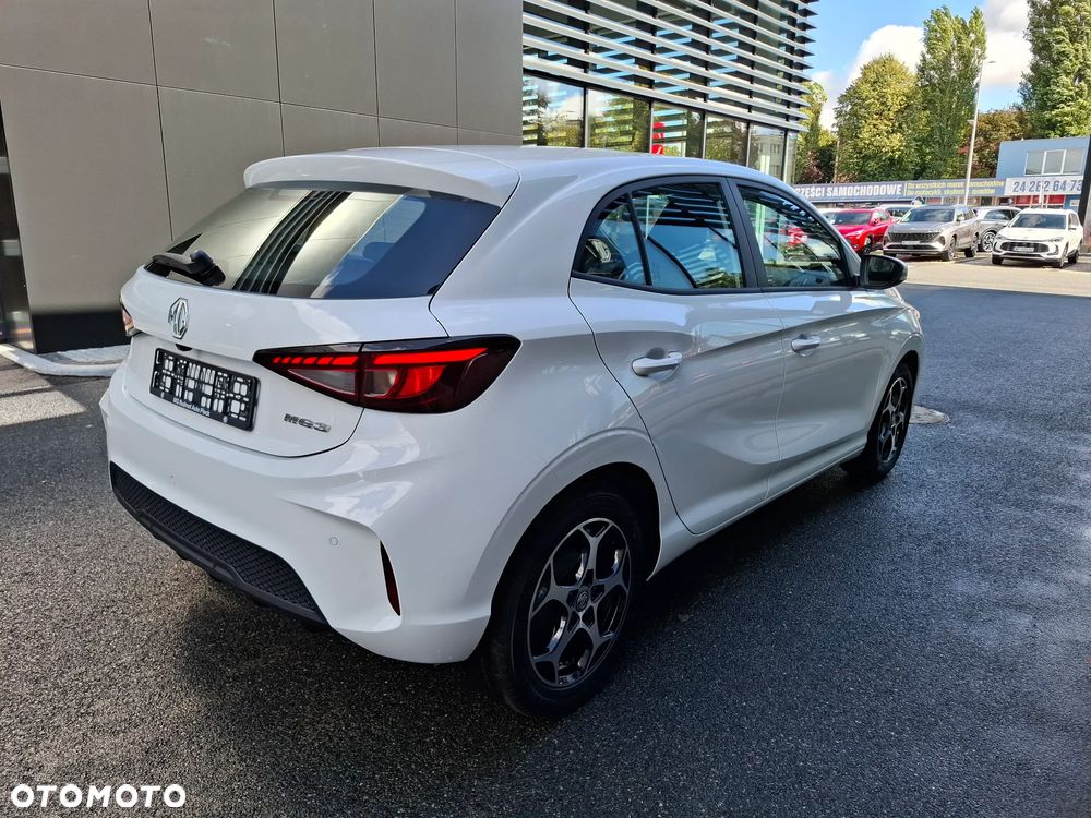 MG MG3 1.5 Excite - 4