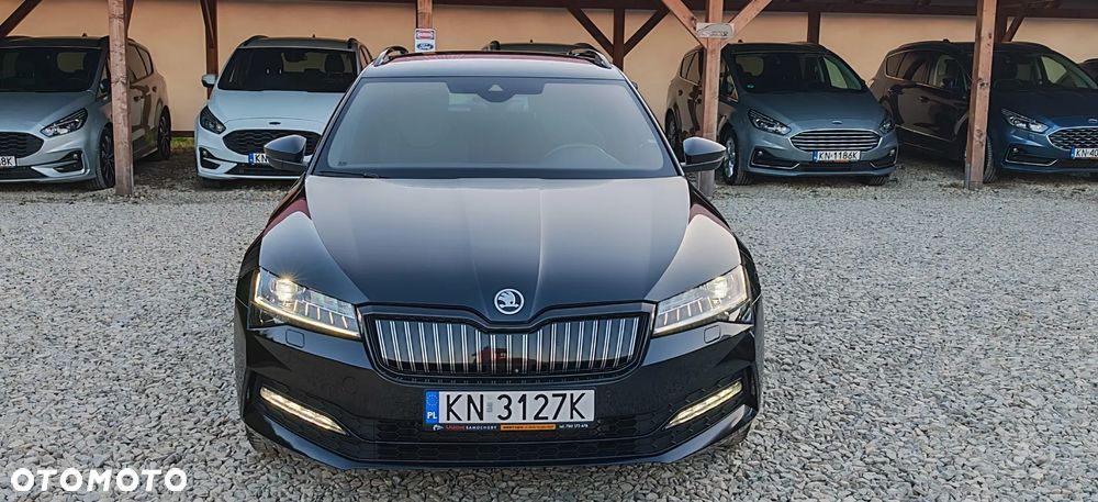 Skoda Superb 1.4 TSI DSG Sportline - 11