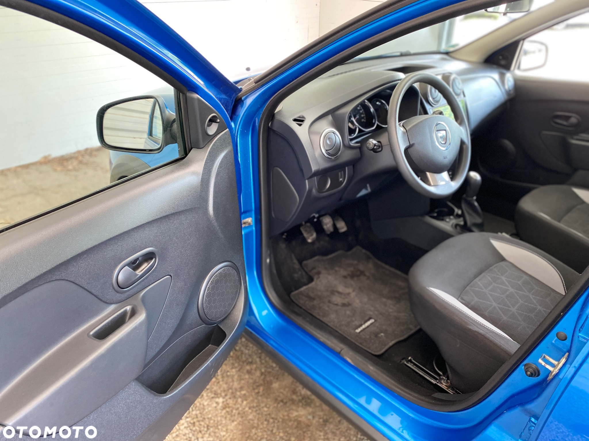 Dacia Sandero 0.9 TCe SL Celebration - 8