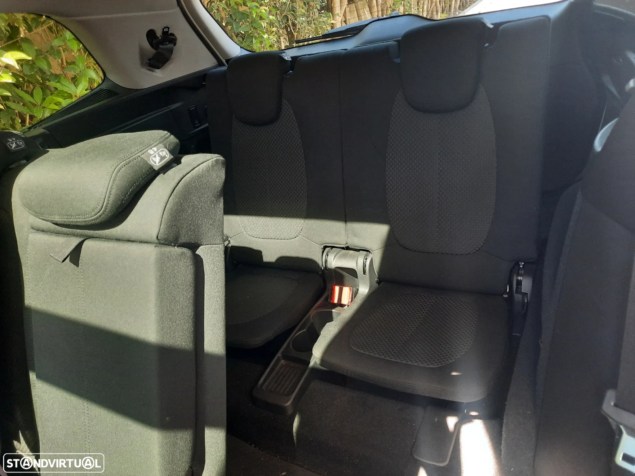 BMW 218 Gran Tourer d 7L Advantage Auto - 11