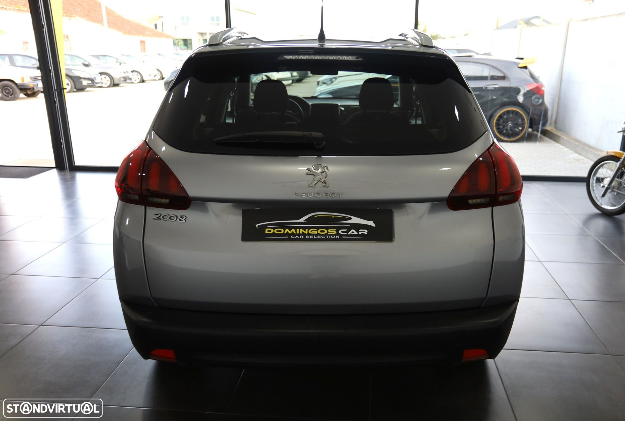 Peugeot 2008 1.6 BlueHDi Style - 6