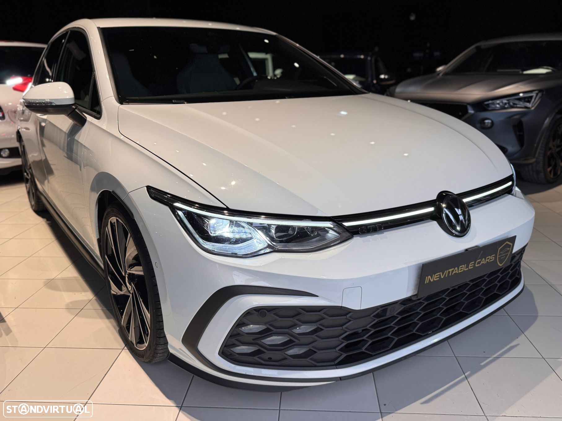 VW Golf 2.0 TDI GTD DSG - 4