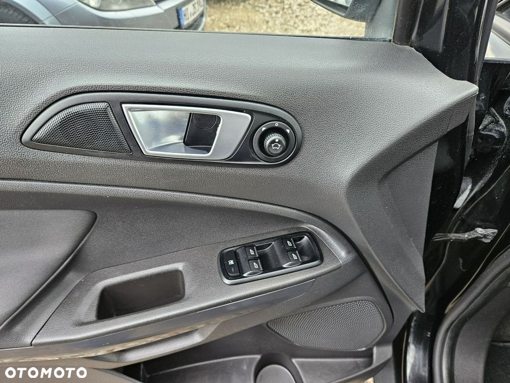 Ford EcoSport - 13