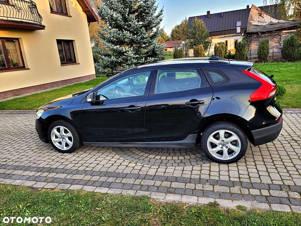 Volvo V40 Cross Country D2 Momentum - 23