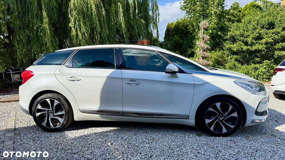 Citroën DS5 HDi 165 Business - 9