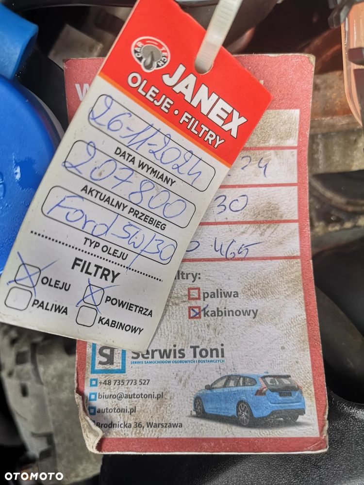 Ford Tourneo Connect Grand - 32