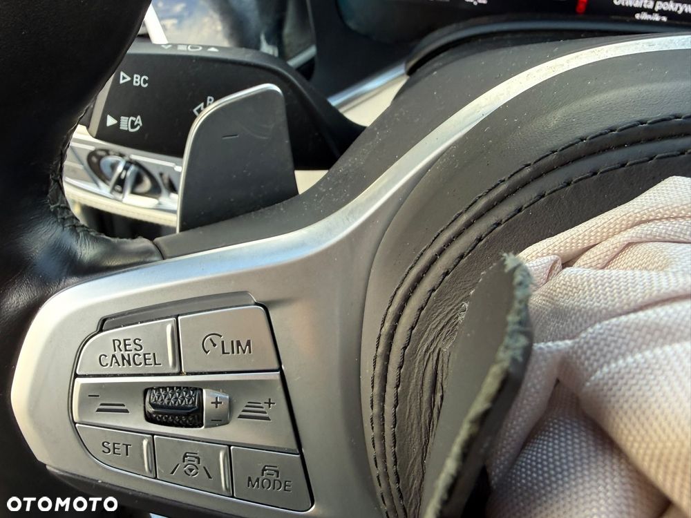 BMW Seria 7 740Ld xDrive - 23