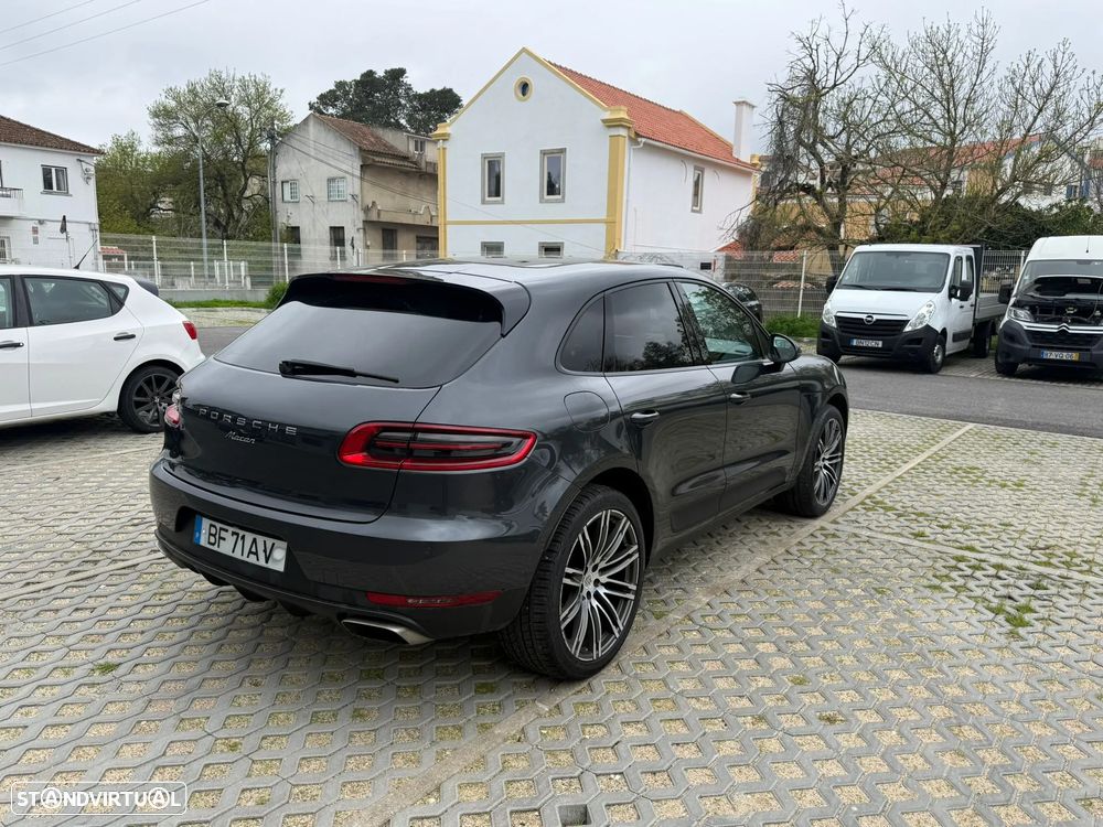 Porsche Macan - 9