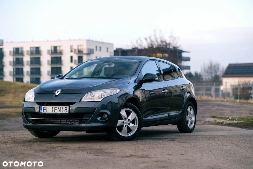 Renault Megane dCi 130 FAP BOSE Edition - 1