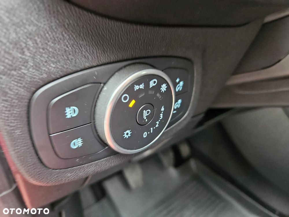 Ford Fiesta 1.1 S&S TREND - 14