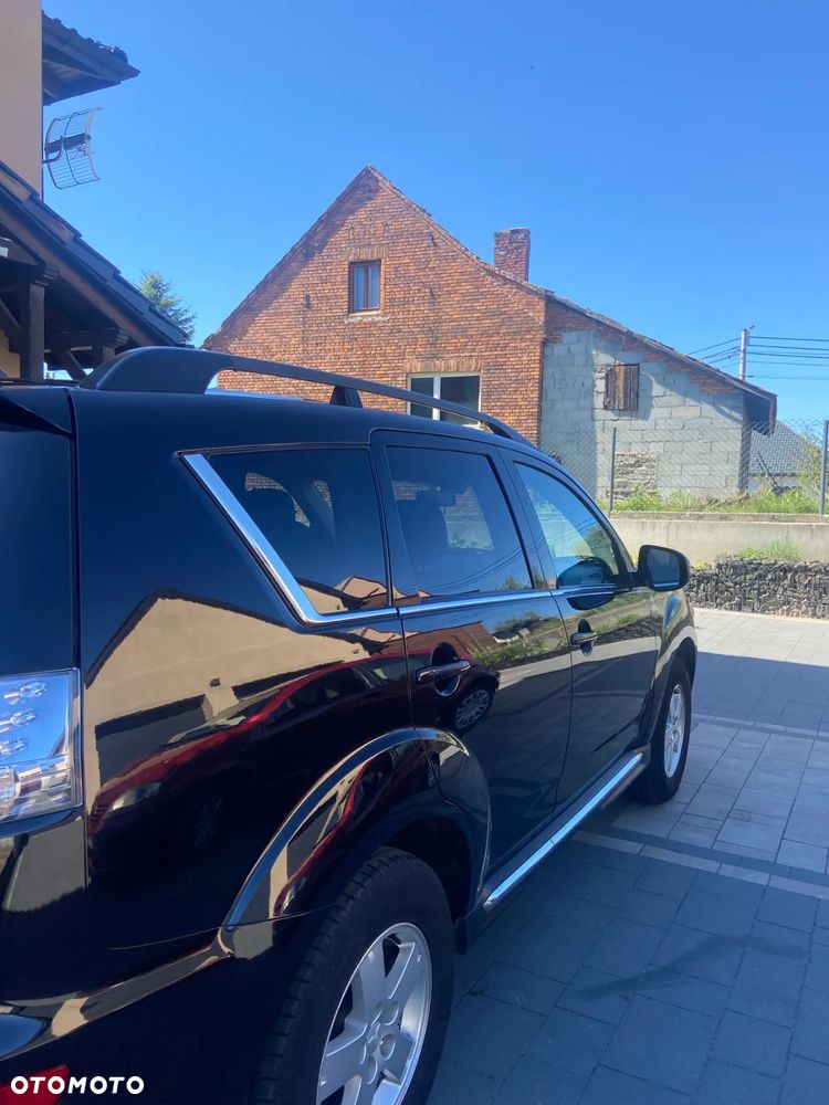 Mitsubishi Outlander 2.0 Intense + NAVI 2WD EU5 - 5