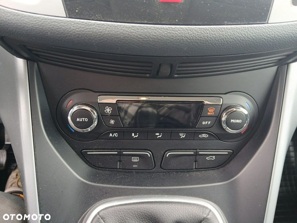 Ford C-MAX 1.6 Titanium - 22