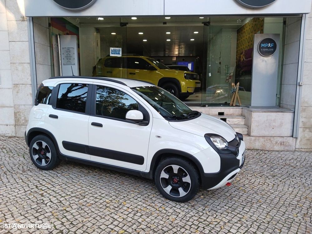 Fiat Panda 1.0 Hybrid City Cross - 2