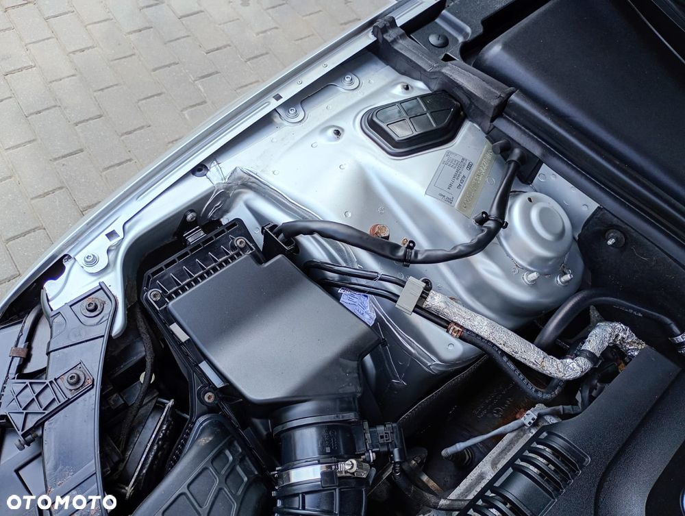 Audi A4 Avant - 33