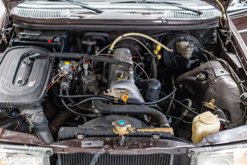 Mercedes-Benz W123 - 19