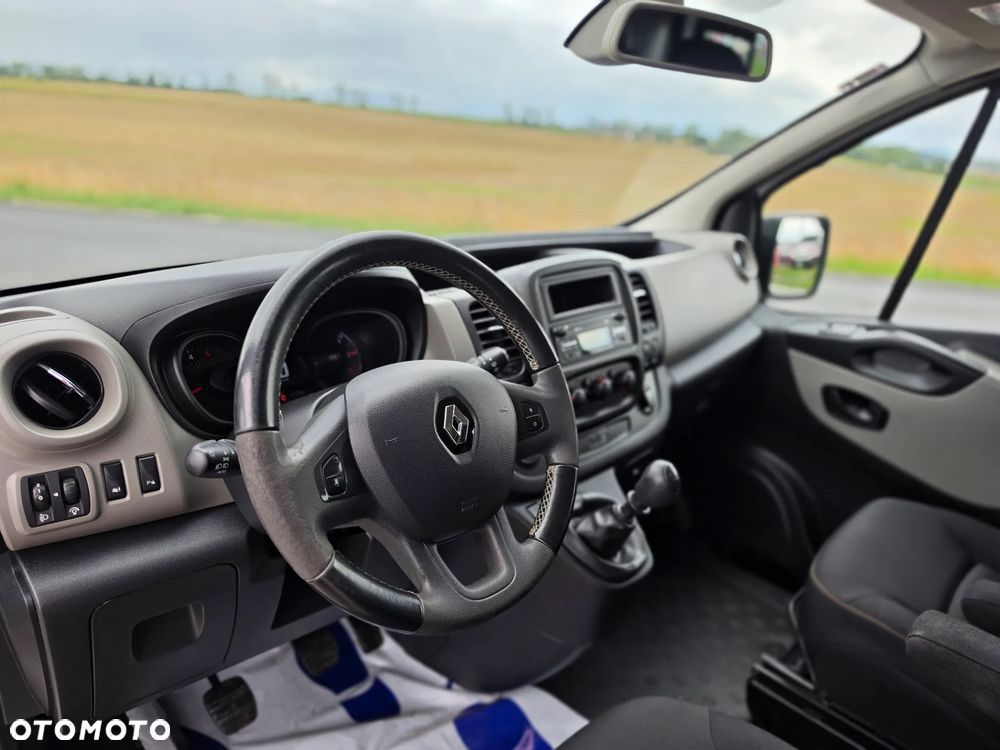 Renault Trafic - 15