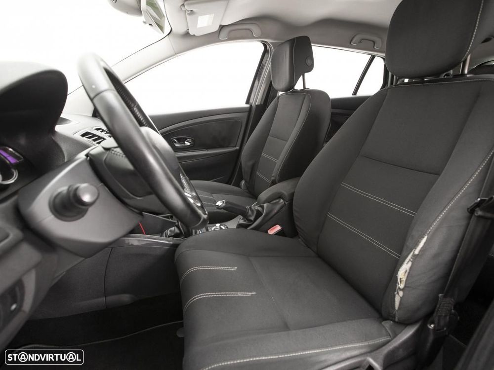 Renault Mégane Sport Tourer - 7