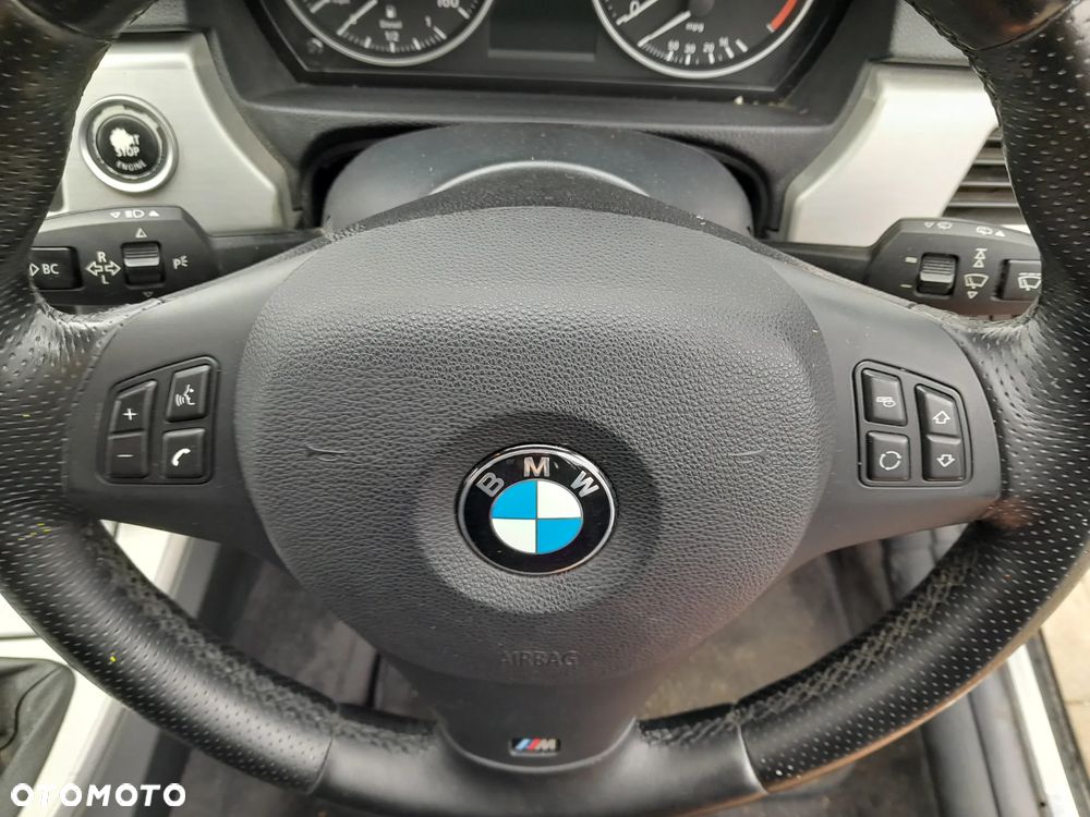 BMW E91 LIFT PODUSZKA KIEROWNICY M-PAKIET - 2