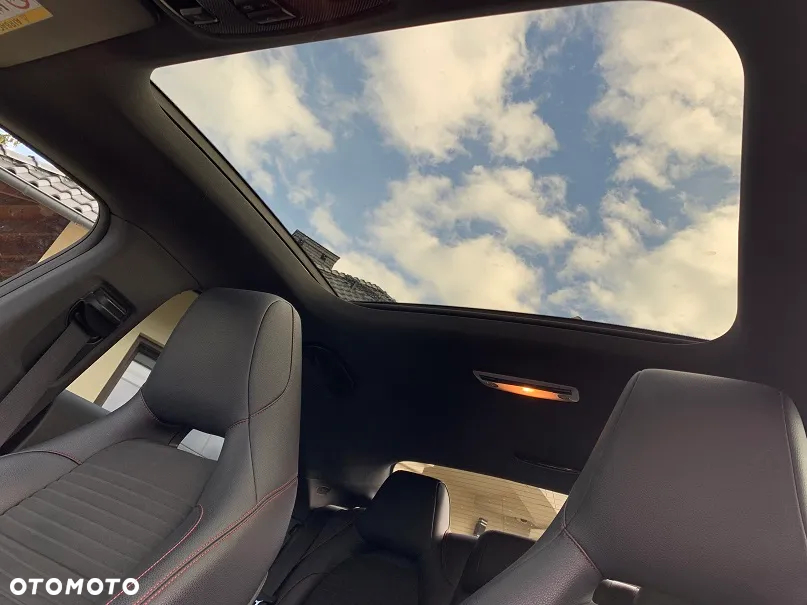 Mercedes-Benz CLA 180 AMG Line - 15