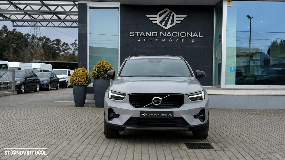Volvo XC 40 1.5 T2 Plus Dark Auto - 3