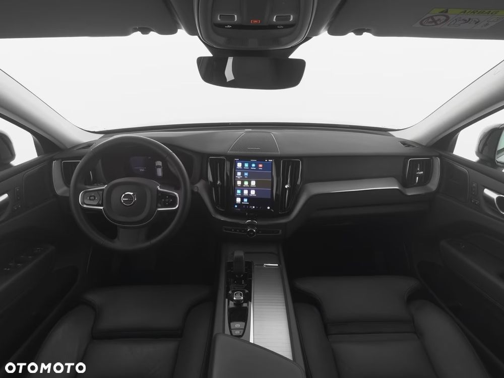 Volvo XC 60 B4 D AWD Plus Dark - 8