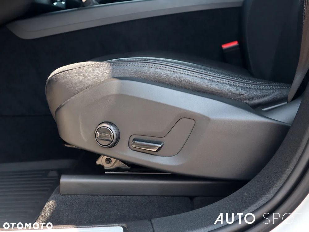 Volvo XC 60 T5 Momentum Pro - 15