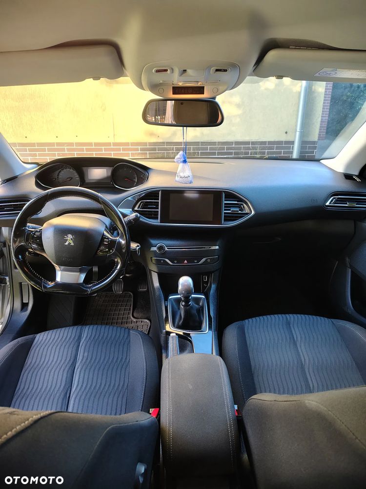 Peugeot 308 1.6 BlueHDi Active S&S - 11