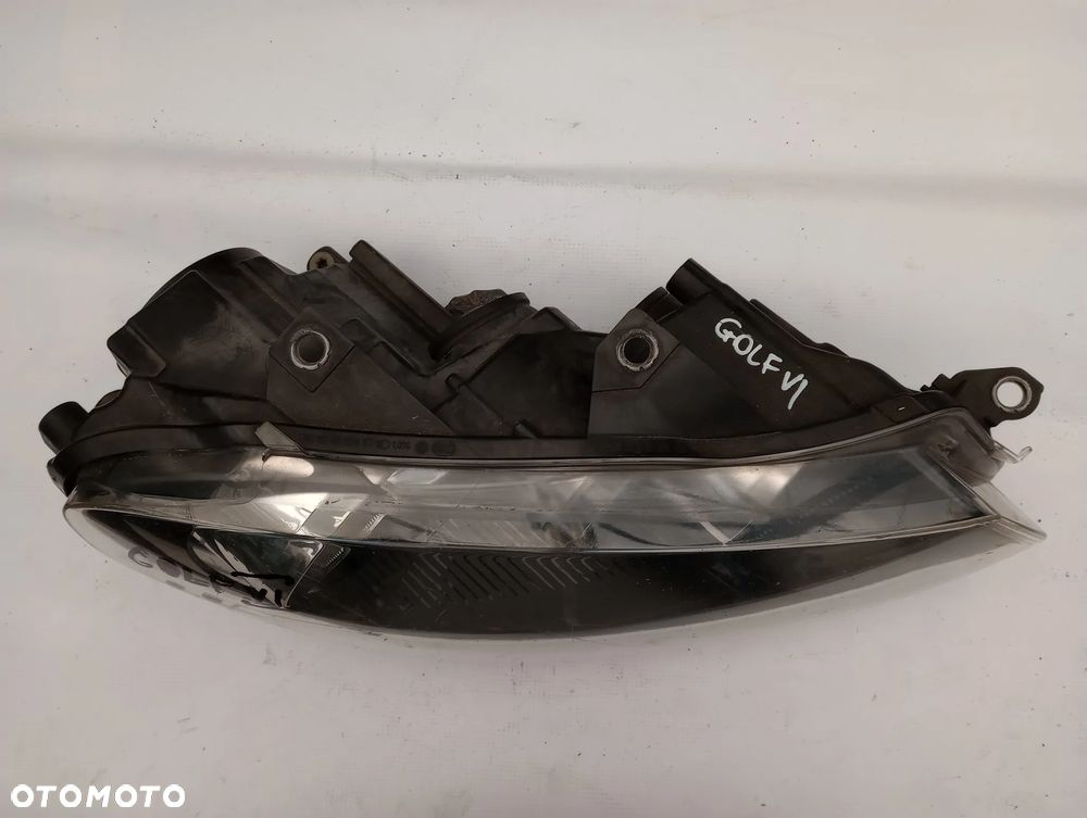 Lampa Przednia Prawy Przód P.P. VW Golf VI UK 5K2941006H UK - 3