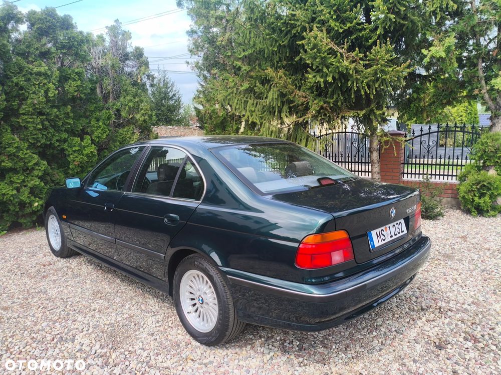 BMW Seria 5 - 12