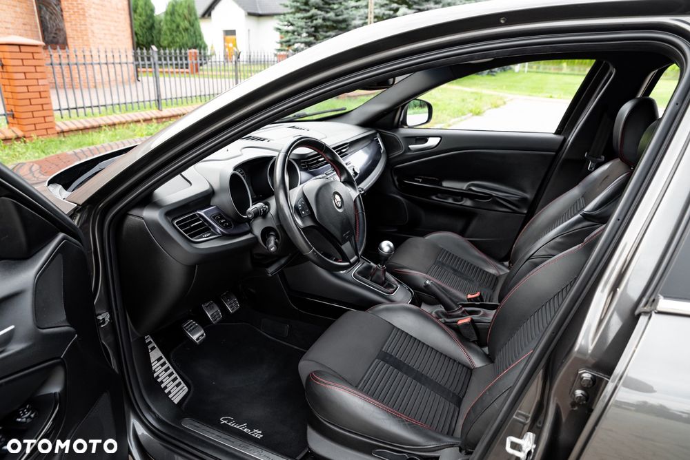 Alfa Romeo Giulietta 1.4 TB MultiAir Distinctive - 16