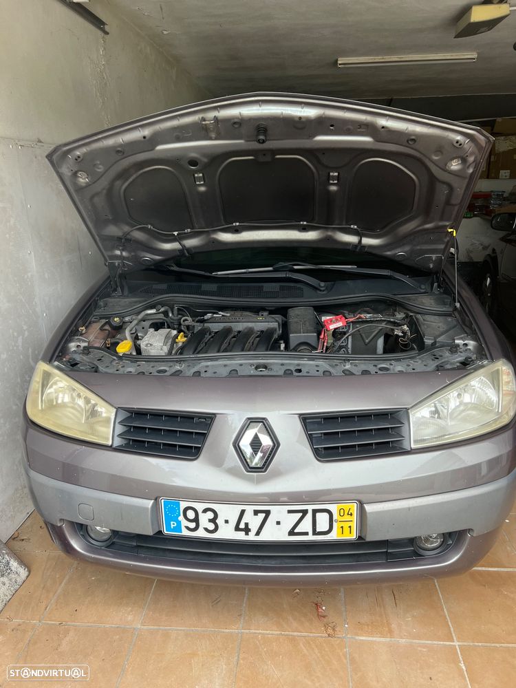 Renault Mégane 1.4 Confort Authentique - 2