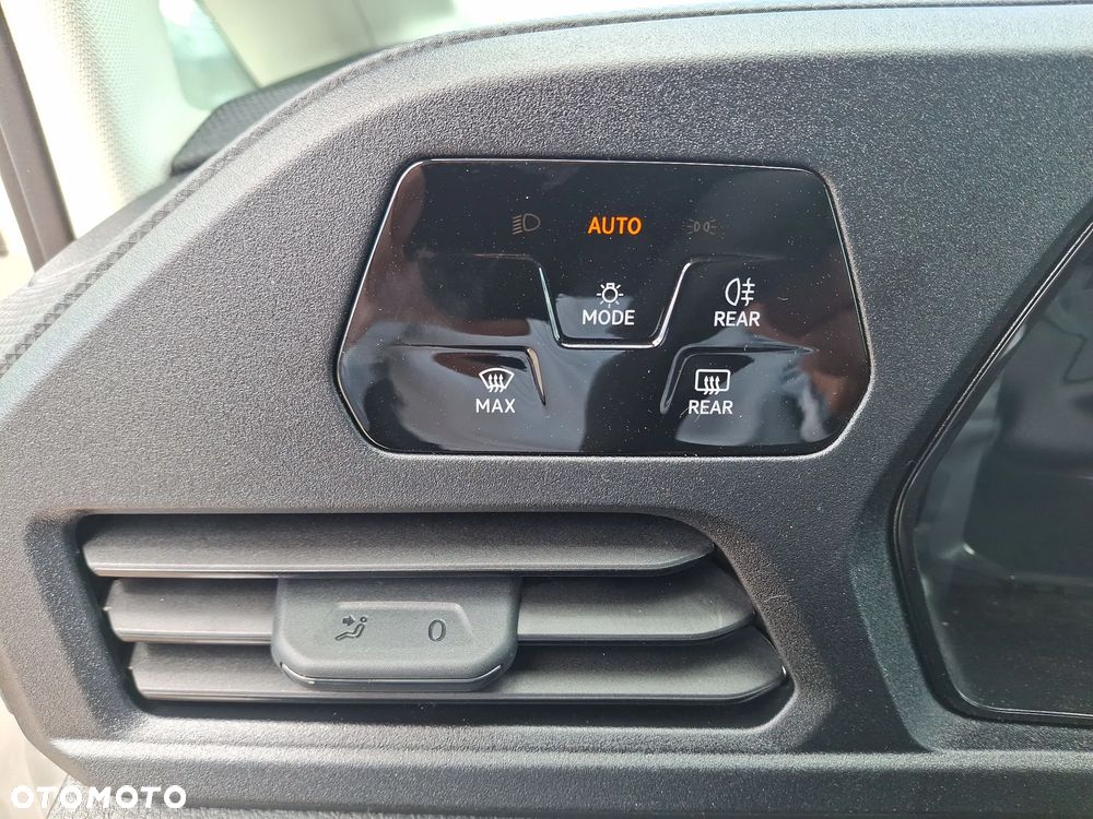 Volkswagen Caddy - 18