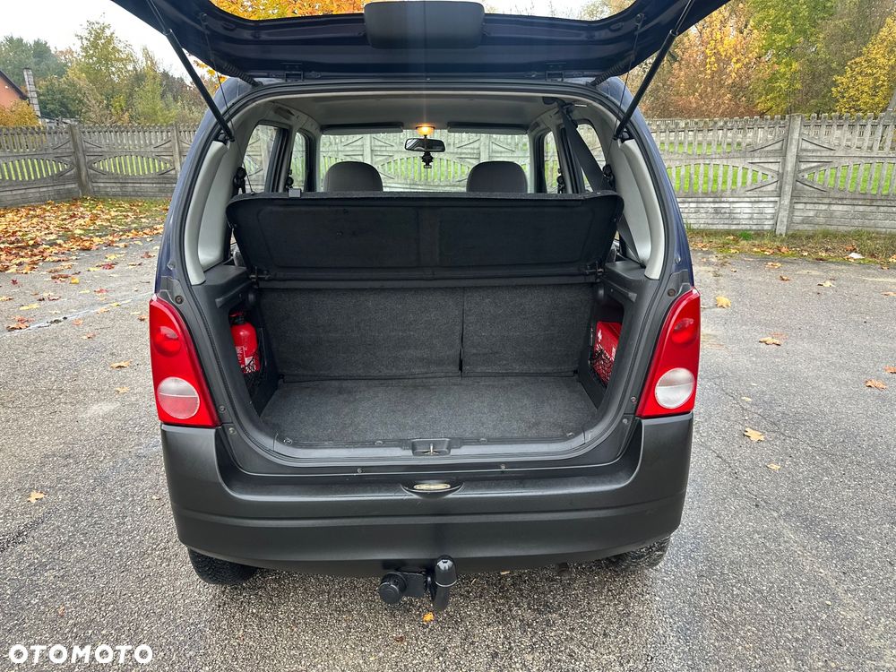 Opel Agila 1.0 - 8