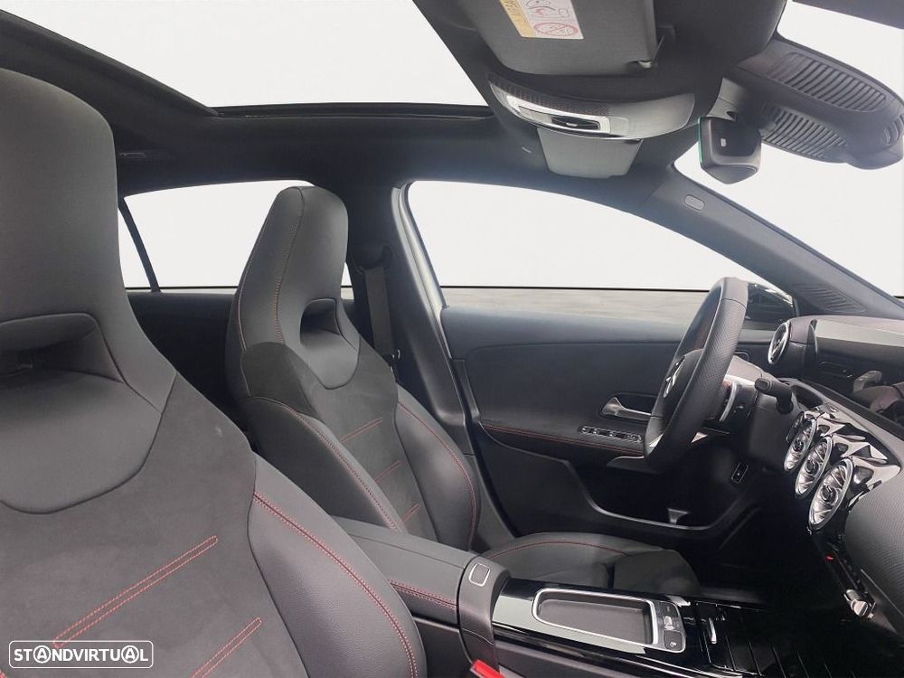 Mercedes-Benz A 250 e - 13