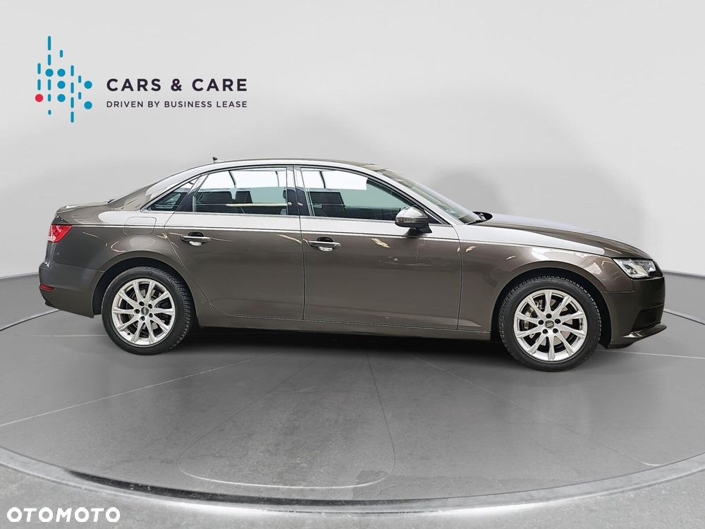 Audi A4 Limousine 2.0 TDI Sport S tronic - 25