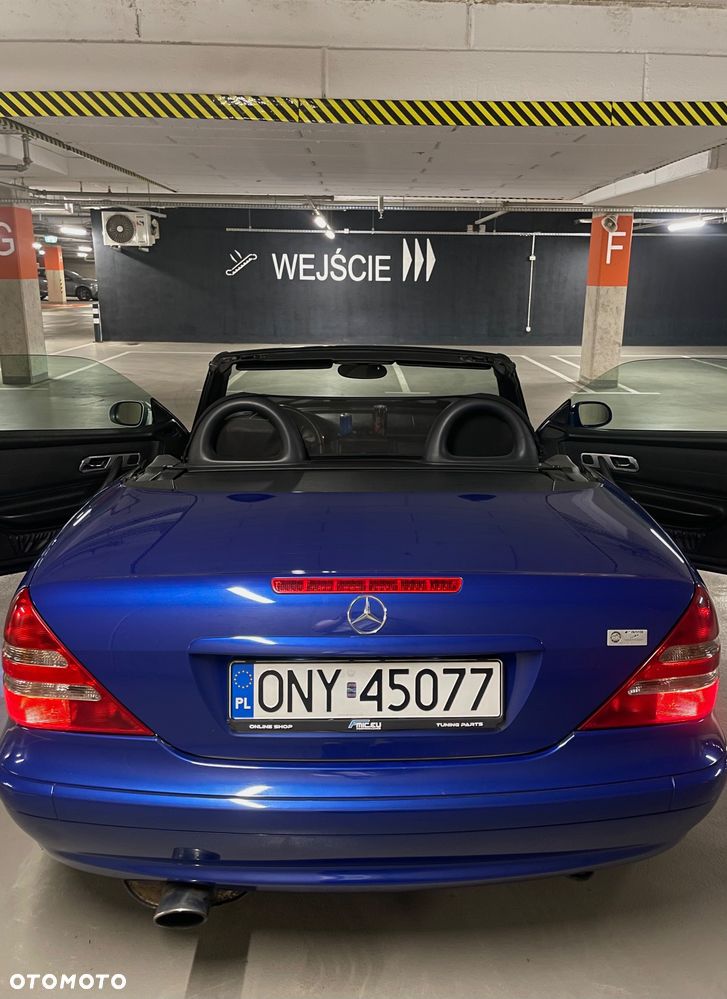 Mercedes-Benz SLK - 11