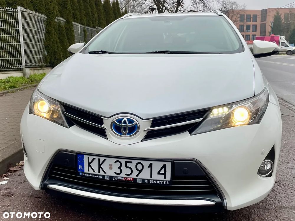 Toyota Auris 1.8 HSD Prestige - 3
