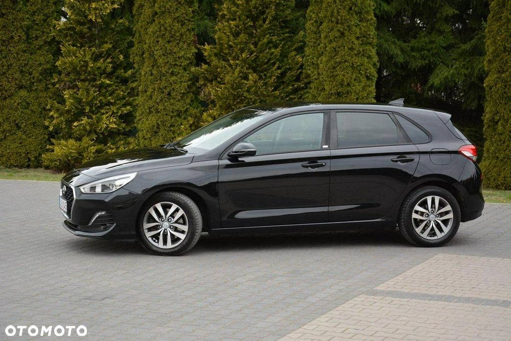 Hyundai i30 1.4 YES - 4
