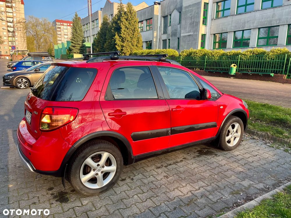 Suzuki SX4 1.6 GS / Premium 4WD - 3