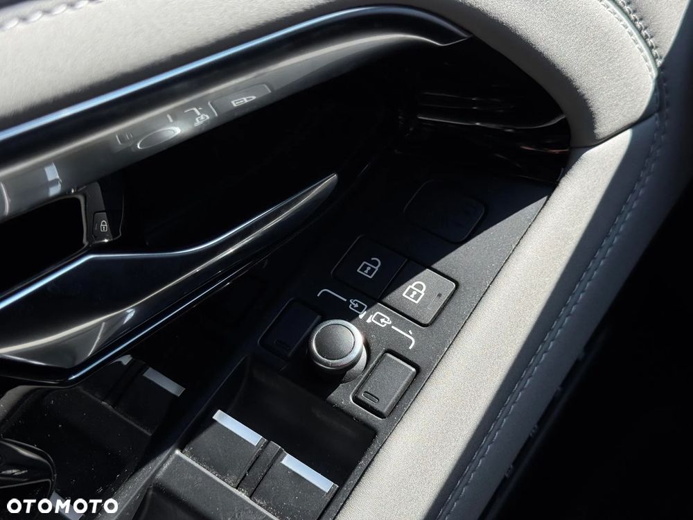 Land Rover Range Rover Evoque 1.5 P300e PHEV R-Dynamic - 30