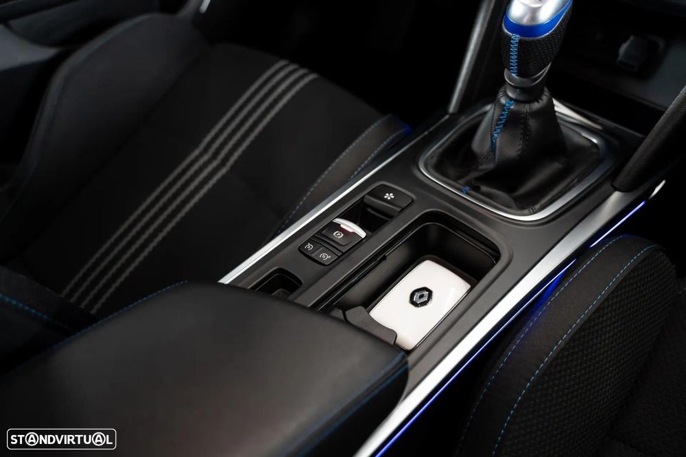 Renault Mégane Sport Tourer 1.5 Blue dCi GT Line — fotografia 40